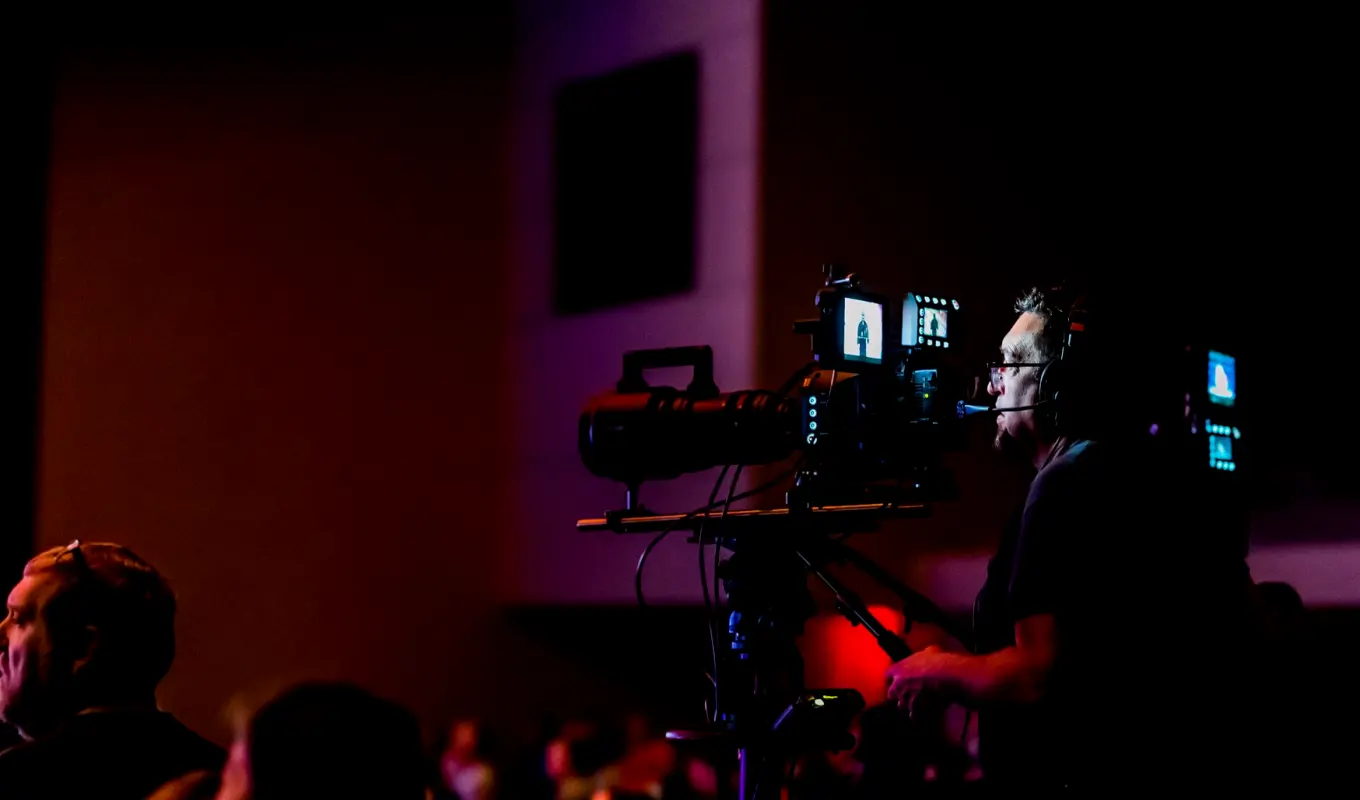 Talkback and cue calls: how a technical director keeps a show moving
